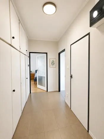 Pronájem bytu 2+1, Praha - Záběhlice, Kosatcová, 56 m2