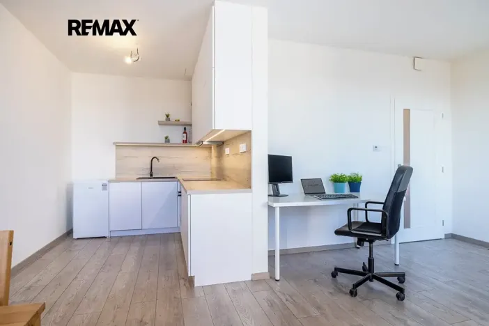 Prodej bytu 2+kk, Praha - Strašnice, Limuzská, 52 m2