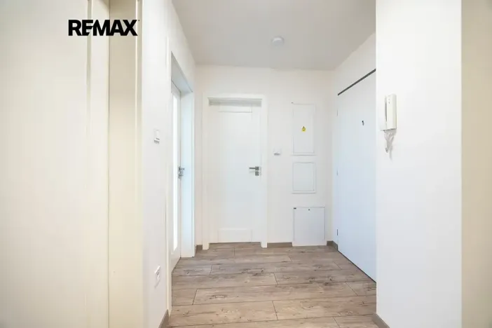Prodej bytu 2+kk, Praha - Strašnice, Limuzská, 52 m2