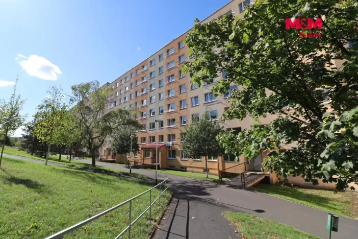 Prodej bytu 1+kk, Most, Česká, 33 m2
