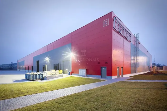 Pronájem skladu, Plzeň, Barvínková, 2599 m2