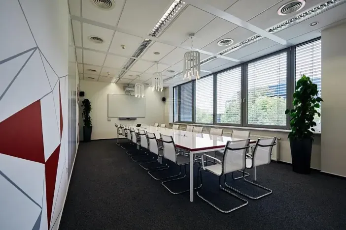 Pronájem kanceláře, Praha - Jinonice, Radlická, 500 m2