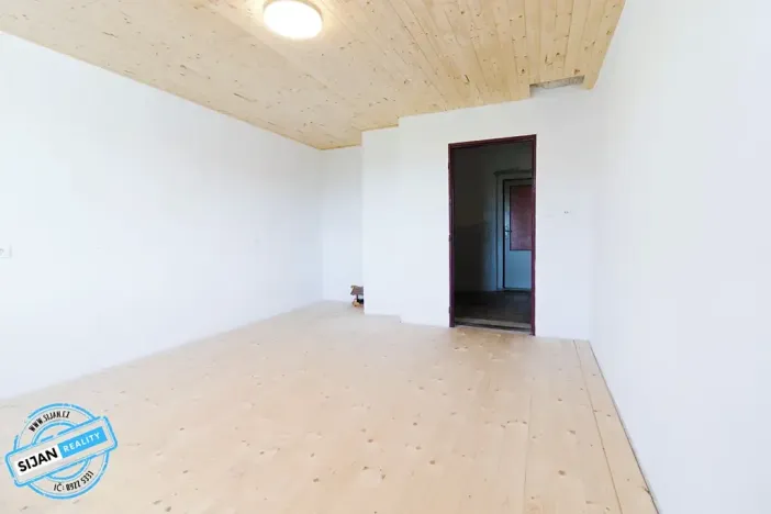 Prodej vícegeneračního domu, Karlovice, 234 m2