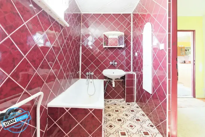 Prodej vícegeneračního domu, Karlovice, 234 m2