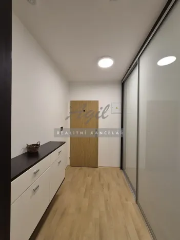 Pronájem bytu 2+kk, Slavkov u Brna, 57 m2