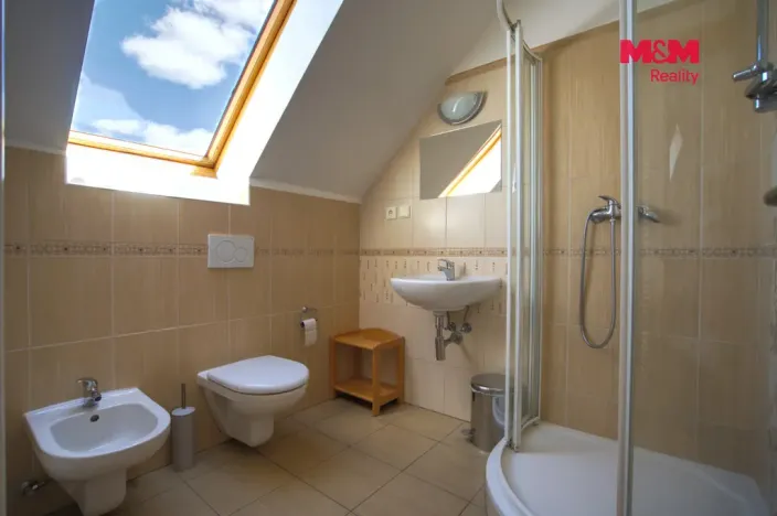 Prodej rodinného domu, Čeladná, 400 m2