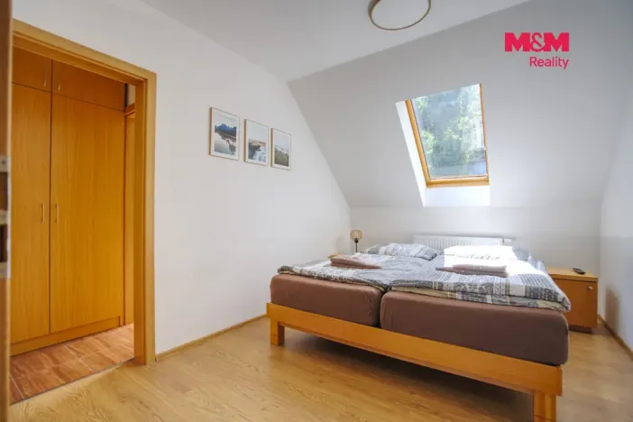 Prodej rodinného domu, Čeladná, 400 m2