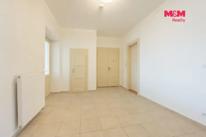 Pronájem bytu 3+1, Praha - Nové Město, Rašínovo nábřeží, 101 m2