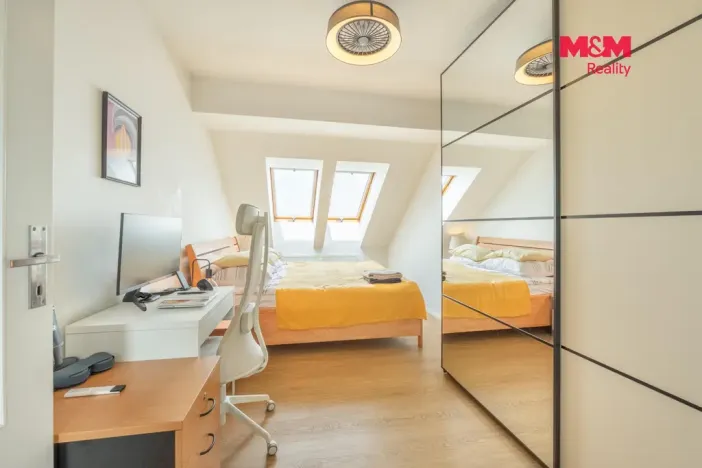 Prodej bytu 2+kk, Praha - Žižkov, Nad Ohradou, 63 m2