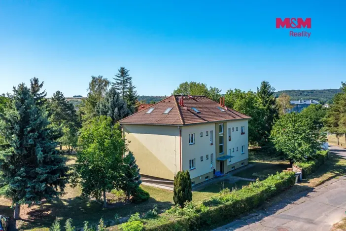 Prodej bytu 2+1, Libochovice, Dvouletky, 46 m2