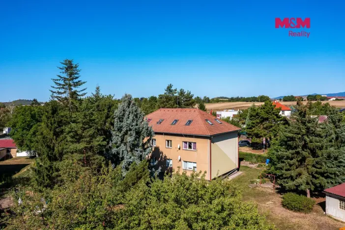Prodej bytu 2+1, Libochovice, Dvouletky, 46 m2