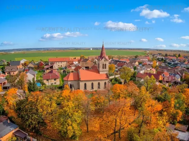 Prodej pozemku pro bydlení, Slaný, 915 m2