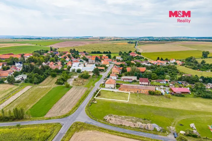Prodej pozemku pro bydlení, Hořany, 903 m2