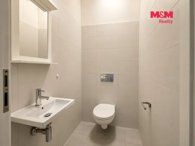 Prodej bytu 4+kk, Praha - Nové Město, Pod Slovany, 85 m2