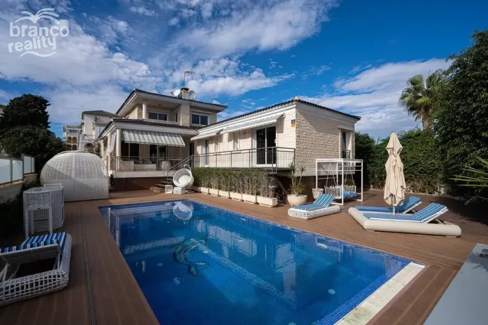 Prodej rodinného domu, La Mata, Alicante, Španělsko, 370 m2
