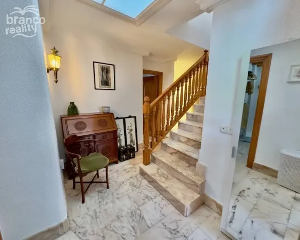 Prodej rodinného domu, Guardamar del Segura, Alicante, Španělsko, 270 m2