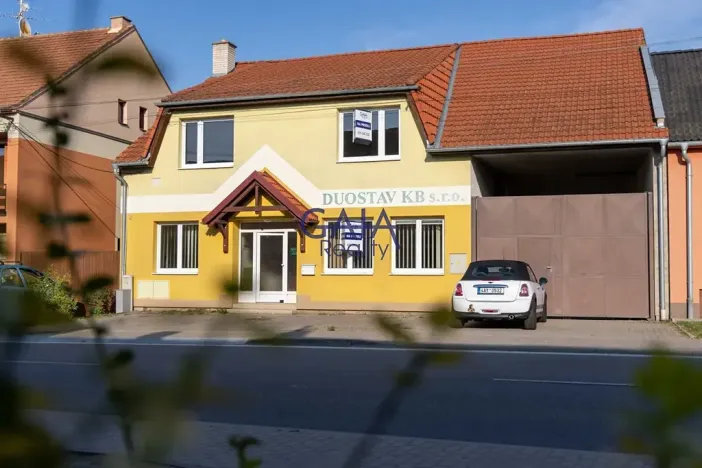 Prodej kanceláře, Vacenovice, Dolní Konec, 692 m2