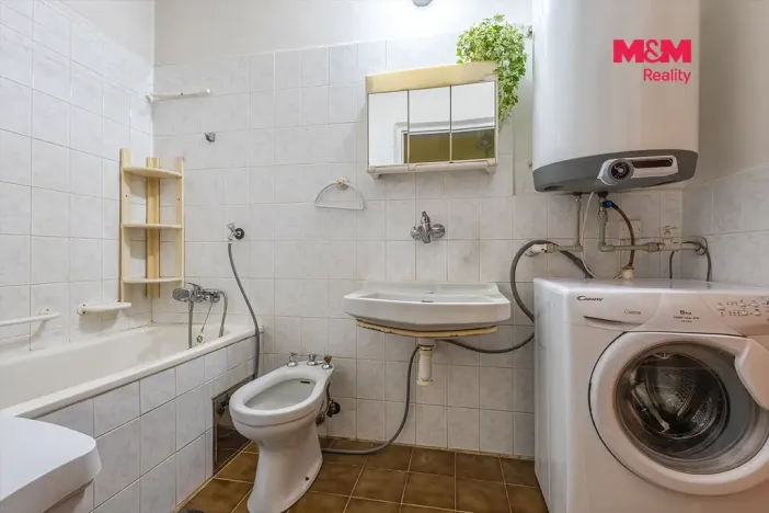 Prodej bytu 3+1, Česká Lípa, Jižní, 68 m2