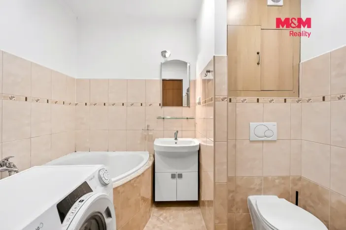 Prodej bytu 2+1, Desná, Krátká, 55 m2