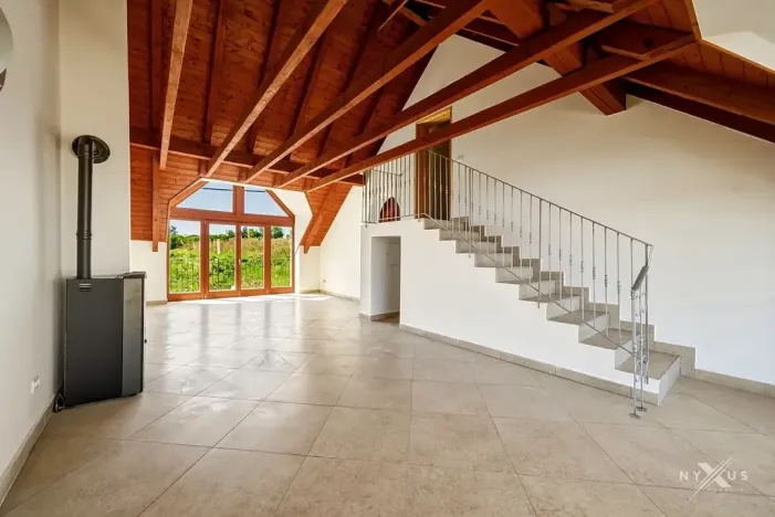 Prodej rodinného domu, Černolice, Ke dvoru, 375 m2