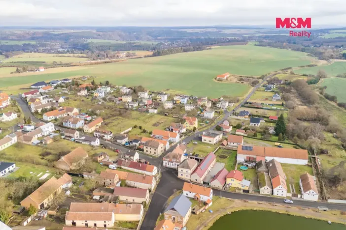 Prodej pozemku pro bydlení, Pňovany, 388 m2