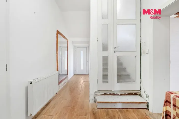 Prodej rodinného domu, Semčice, 239 m2