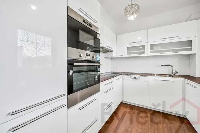Prodej bytu 2+1, Praha - Dolní Počernice, Národních hrdinů, 62 m2