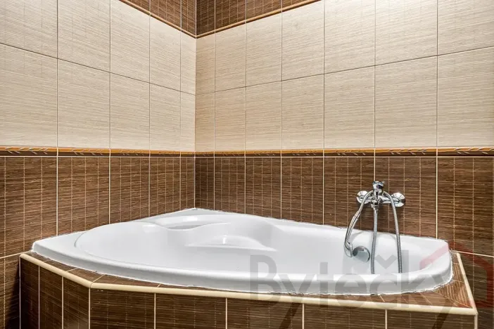 Prodej bytu 2+1, Praha - Dolní Počernice, Národních hrdinů, 62 m2