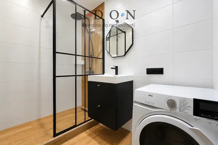 Prodej bytu 2+1, Karviná, tř. Těreškovové, 52 m2