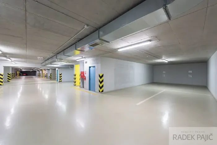 Pronájem bytu 1+kk, Praha - Nusle, K sídlišti, 49 m2