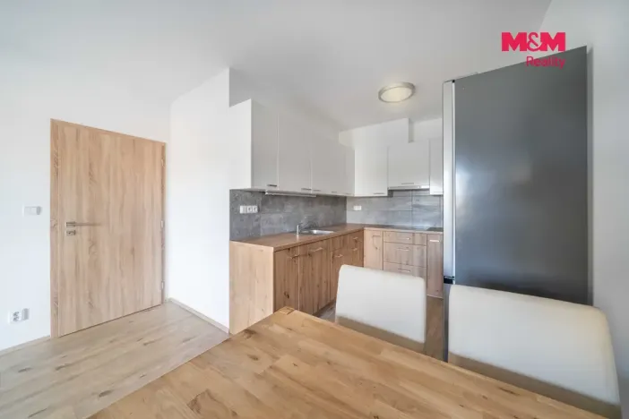 Prodej bytu 2+kk, Třemošná, Školní, 50 m2