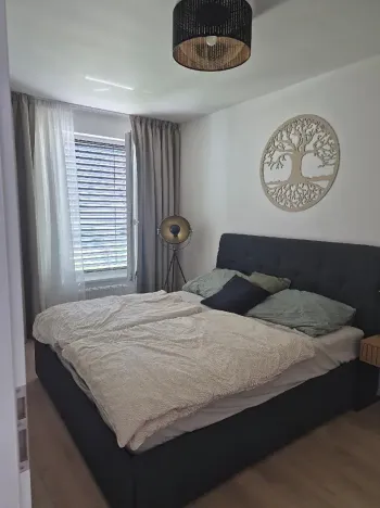 Pronájem bytu 2+kk, Praha - Hostivař, Nurmiho, 54 m2