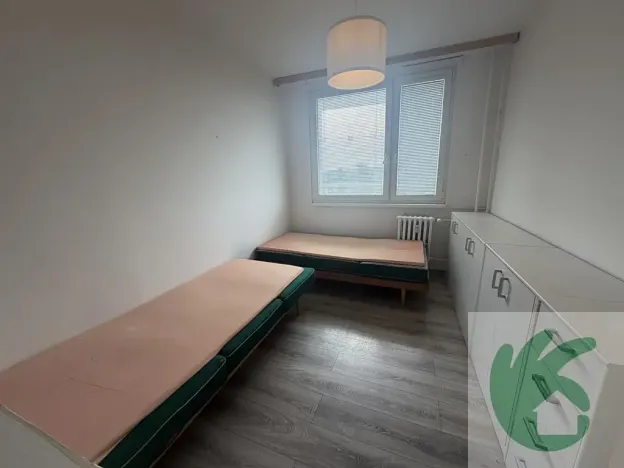 Pronájem bytu 2+kk, Neratovice, Dr. E. Beneše, 40 m2