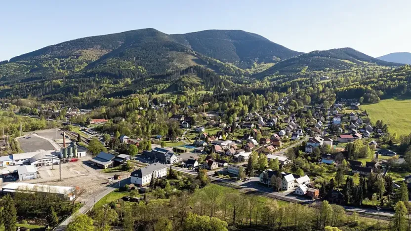 Prodej komerčního pozemku, Ostravice, 60074 m2