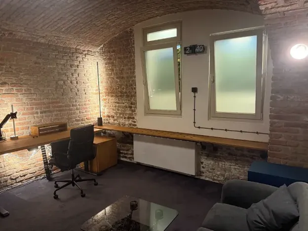 Prodej kanceláře, Praha - Holešovice, Pplk. Sochora, 98 m2