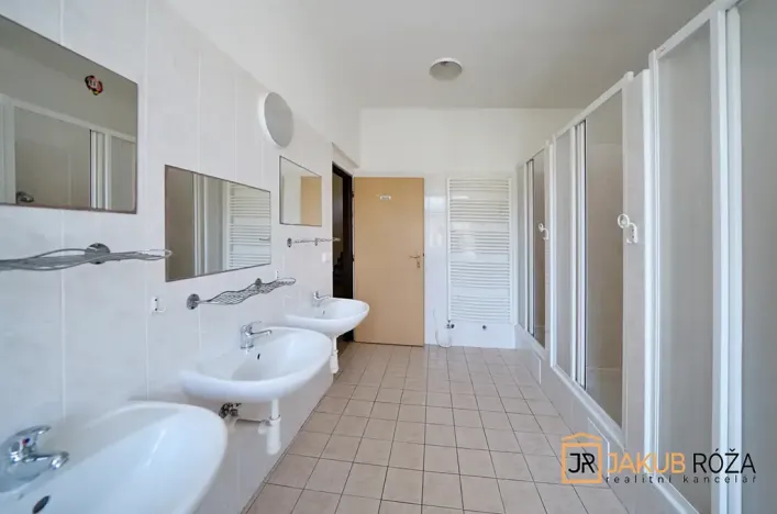 Prodej komerčního pozemku, Heřmánkovice, 40632 m2