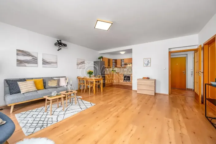 Prodej bytu 2+kk, Praha - Dolní Chabry, Spořická, 59 m2