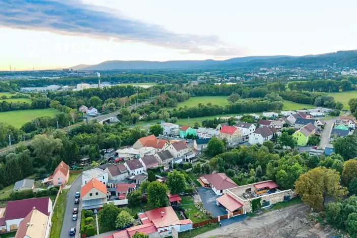 Prodej rodinného domu, Krupka, Náves, 198 m2
