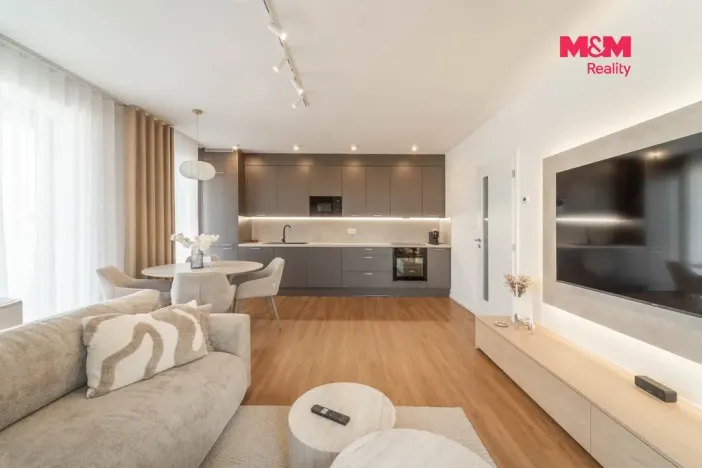 Prodej bytu 1+kk, Rokycany, Vysoký průhon, 50 m2