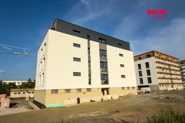 Prodej bytu 1+kk, Rokycany, Vysoký průhon, 50 m2