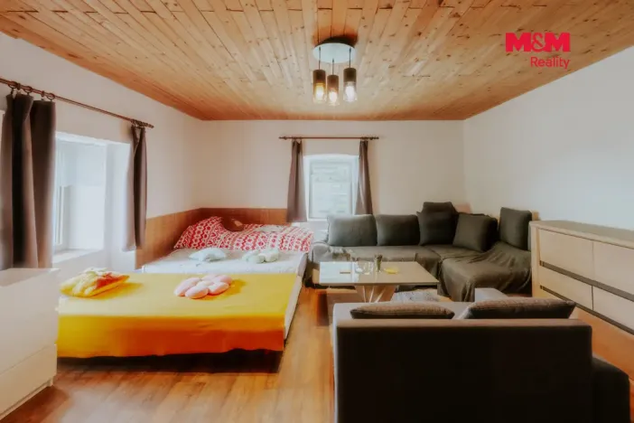Prodej chalupy, Kadov - Lnářský Málkov, 250 m2