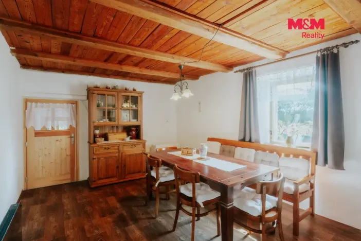 Prodej chalupy, Kadov - Lnářský Málkov, 250 m2