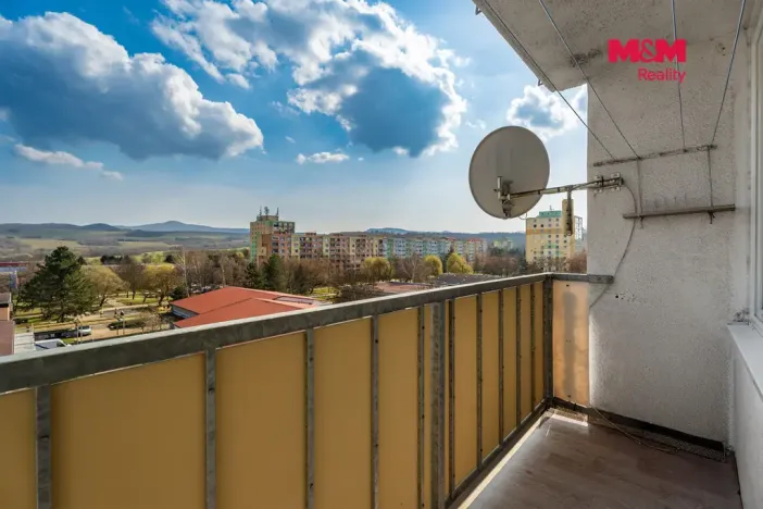 Pronájem bytu 2+1, Bílina, Sídliště Za Chlumem, 60 m2