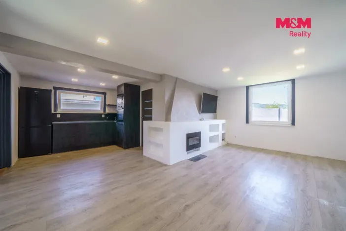Prodej chalupy, Hroznětín - Velký Rybník, 230 m2