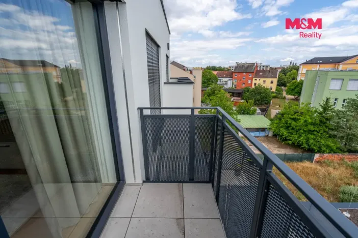 Prodej bytu 2+kk, Hradec Králové - Pražské Předměstí, Gočárova třída, 48 m2