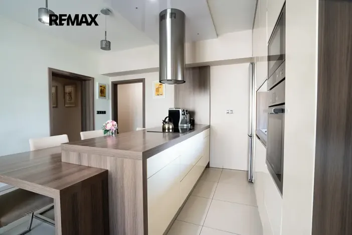 Prodej rodinného domu, Kyjov, třída Komenského, 290 m2