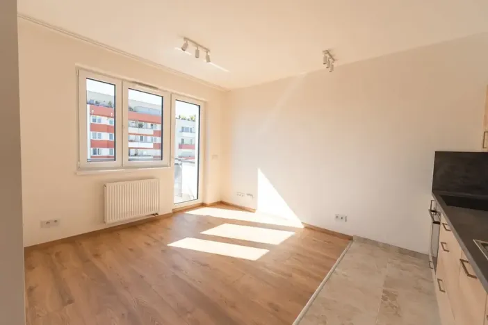 Pronájem bytu 1+kk, Praha - Hlubočepy, Fabiánové, 29 m2