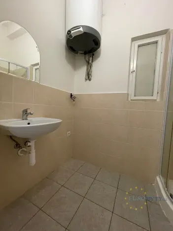 Pronájem bytu 1+1, Praha - Žižkov, Hájkova, 41 m2