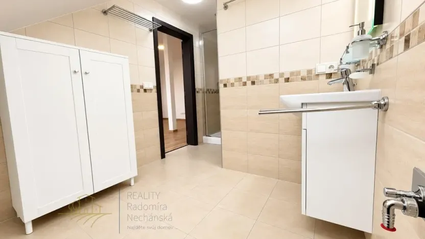 Pronájem bytu 2+1, Nová Paka, P. Bezruče, 63 m2