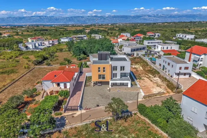 Prodej bytu 4+kk, Zaton, Chorvatsko, 98 m2